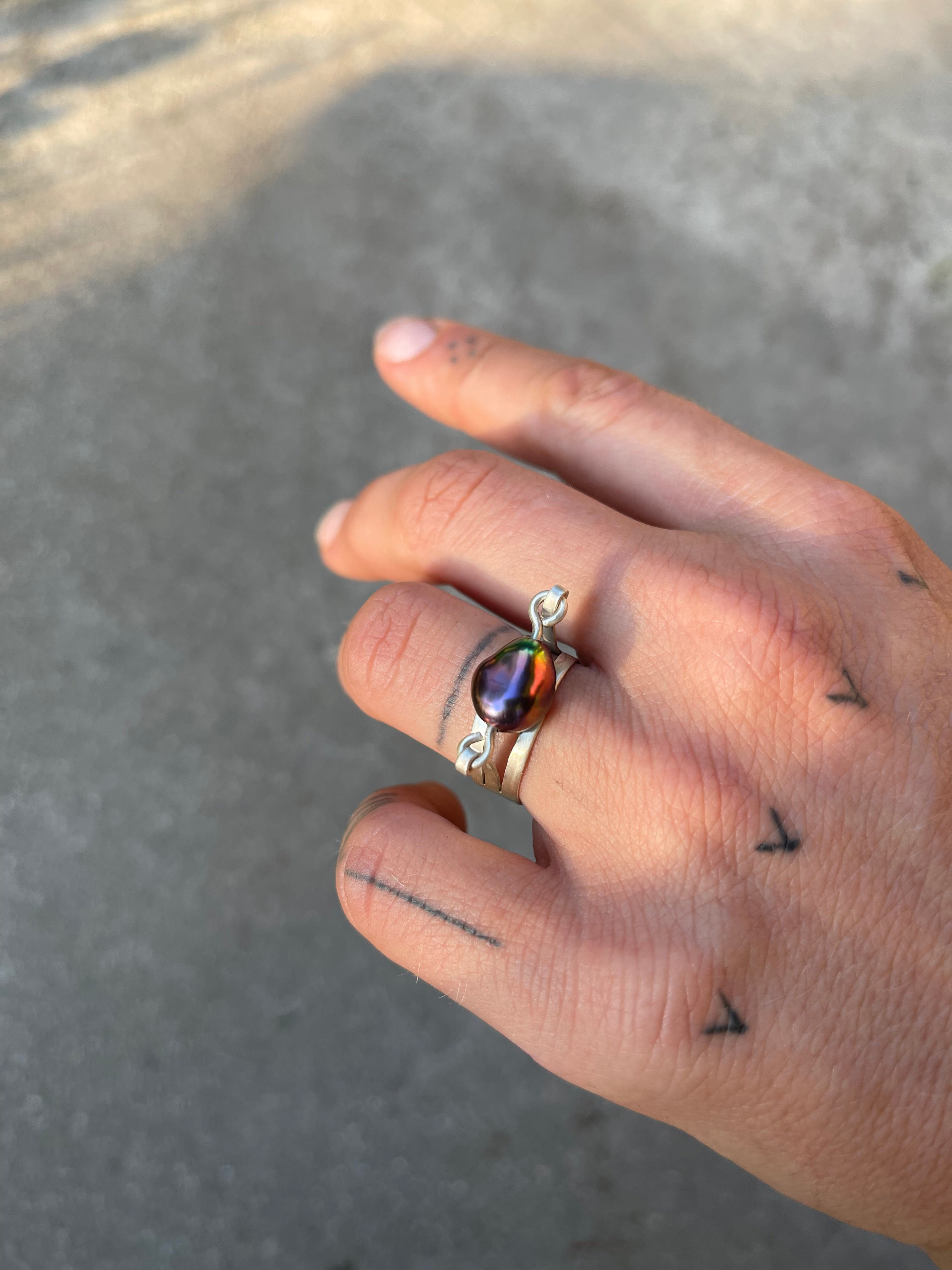 Allure Pearl ring